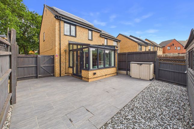 39 Selborne Gardens, Nottingham photo 4