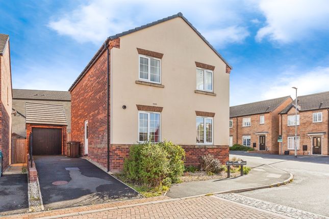 1, Wren Green Way, WAKEFIELD photo 2