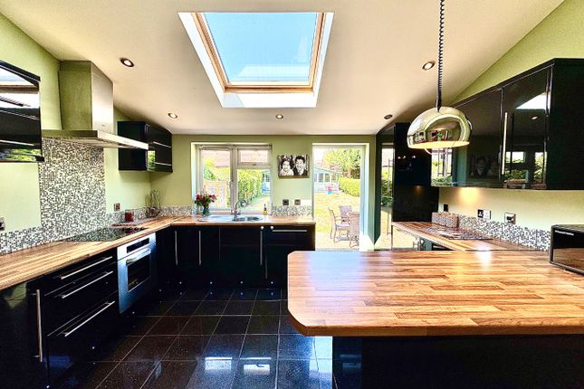 37, Star Lane, Orpington photo 4