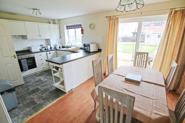 27 Creggan Lea, 27 Creggan Lea, Port St Mary photo 3