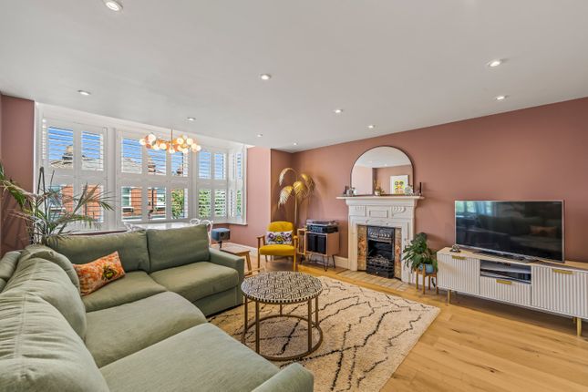28C, Denton Road, Twickenham photo 2