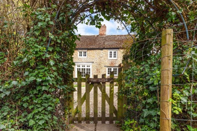 Cottage to rent in Laundry Lane, Sandford St. Martin, Chipping Norton