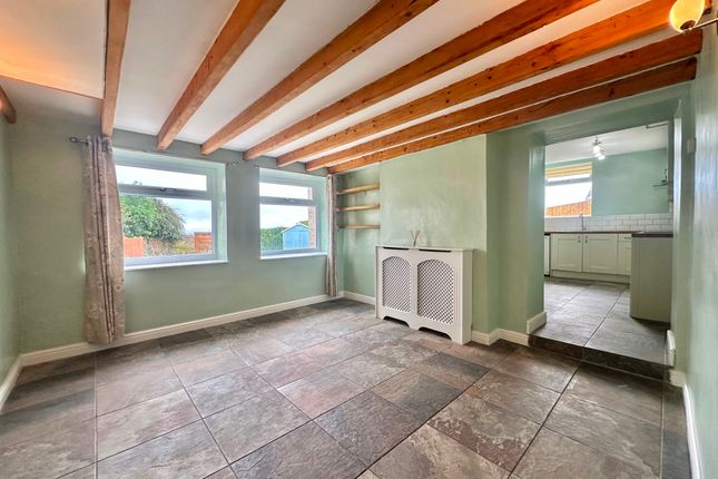 95 Belle Vue Road, Cinderford photo 3