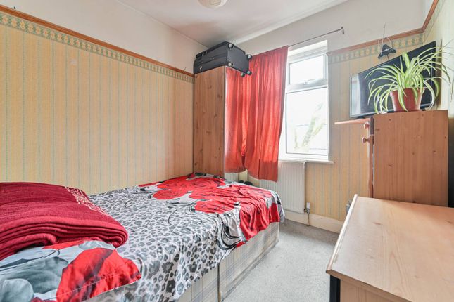 End terrace house for sale in Canterbury Grove, West Norwood, London