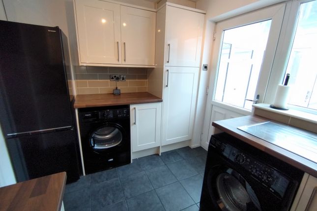 64, Zodiac Drive, Stoke-on-Trent photo 4