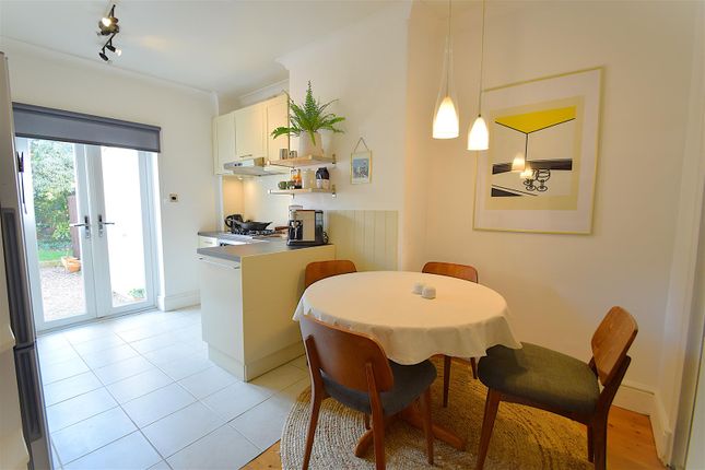 42, Bradley Crescent, Shirehampton photo 4