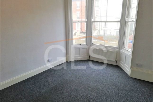 Flat to rent in Flat 2, 102 North Marine Road, Scarborough, North Yorkshire