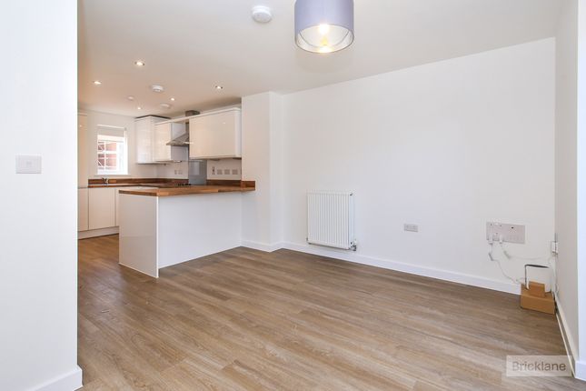 14, Vermuyden Way, CHATTERIS photo 4