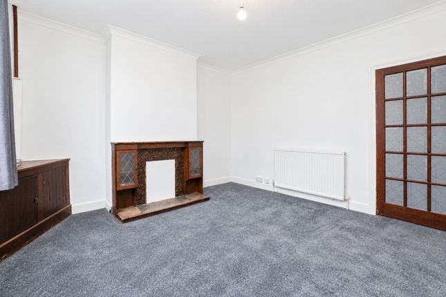43 New Street, Sutton-in-Ashfield photo 3