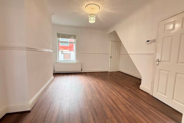 70 Clapham Road, Liverpool photo 3