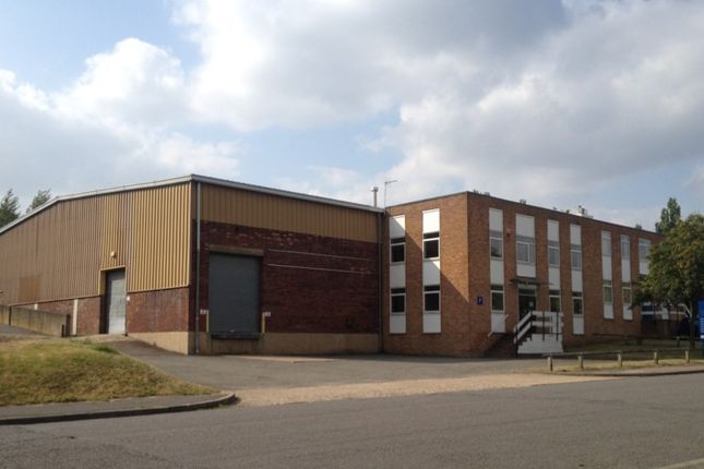 Industrial to let in High March, Daventry