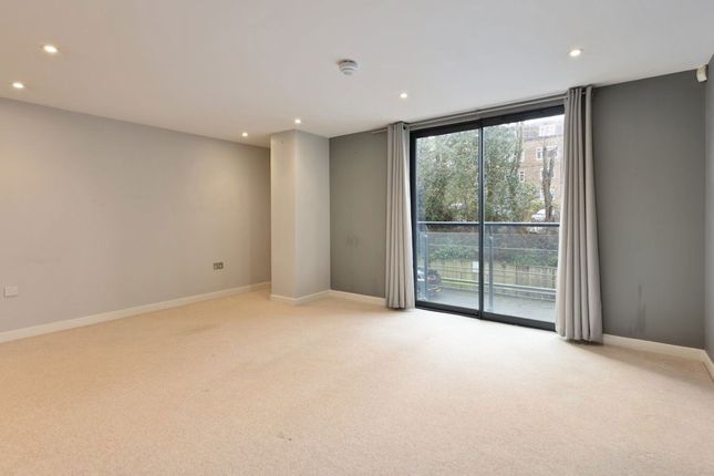 Flat 3, Oak House, Sevenoaks photo 4