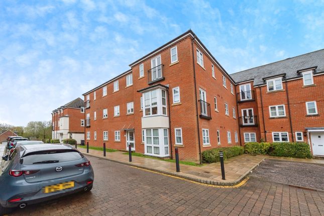 Flat for sale in Consort Mews, Knowle, Fareham