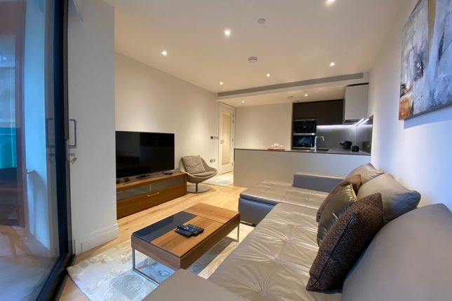 Thumbnail Flat for sale in Vauxhall, London