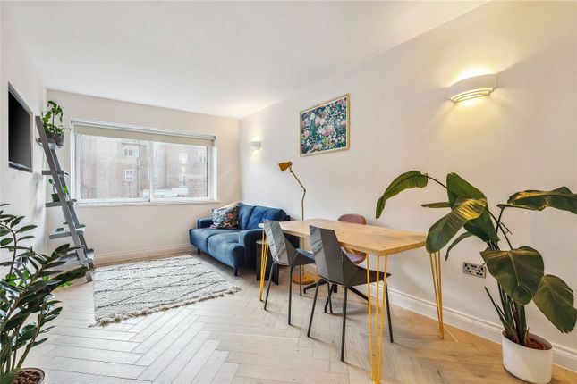 Thumbnail Flat to rent in Gloucester Terrace, London