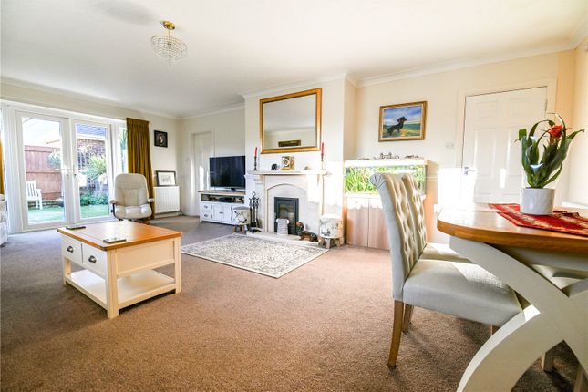 45, Seafield Road, New Milton photo 3