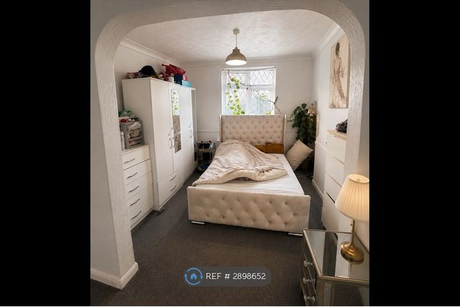 Sheppey Road, Dagenham photo 5