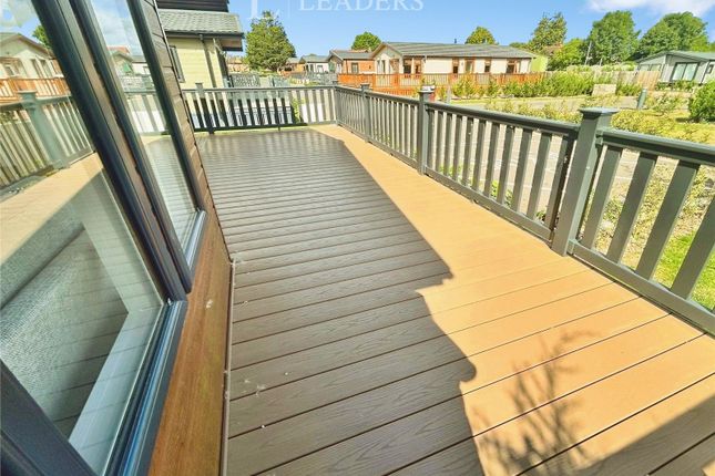 Pinehurst, 10, Cypress Way, Chichester photo 4