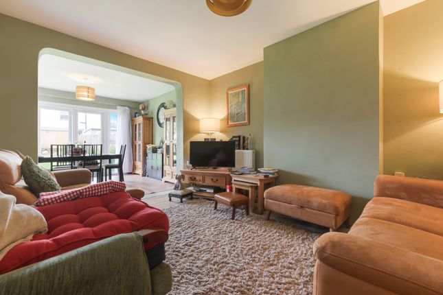 17, Glenthorne Gardens, Sutton photo 3