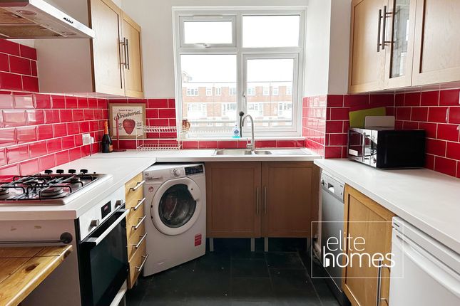545, Weymouth Terrace, London photo 3
