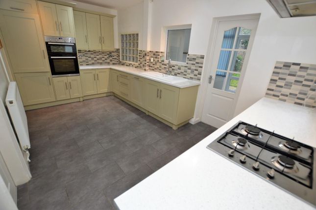 102, Kingston Avenue, Wigston photo 3