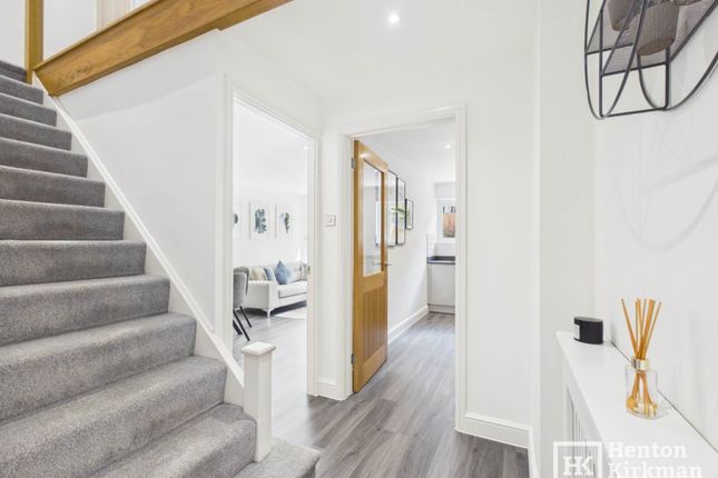 24, Belgrave Road, Billericay photo 3
