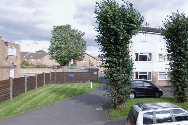 Parking/garage to rent in Charles Street, Warwick