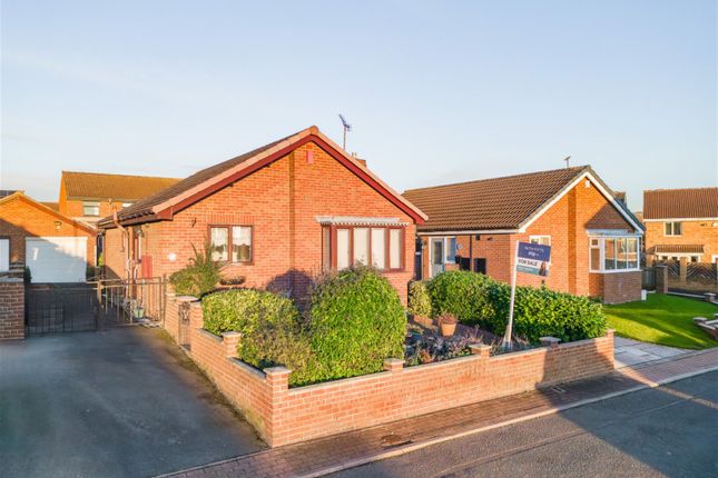 Thumbnail Bungalow for sale in Nunns Court, Featherstone