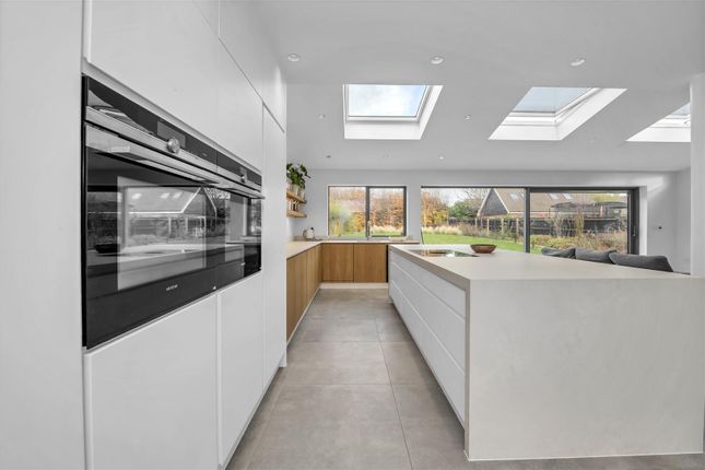 Meadow House, 172, Melford Road, Sudbury photo 4