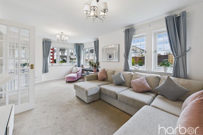 29 Heatherbank Grove, Gartcosh, City of Glasgow photo 4
