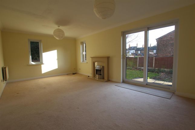 Thumbnail Property to rent in St Matthews Court, Minster Moorgate, Beverley