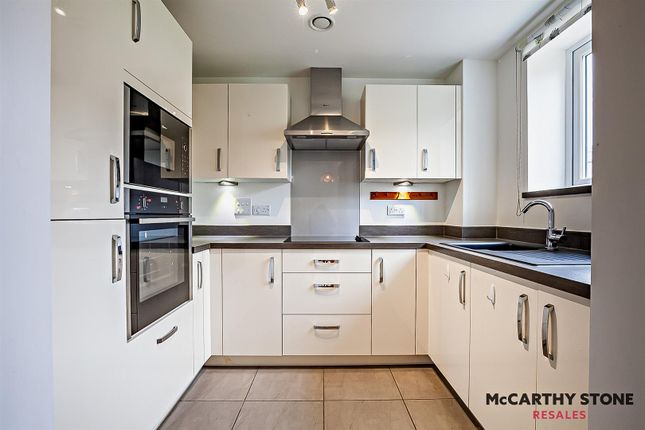 19 Neptune House, Heene Road, Worthing photo 3