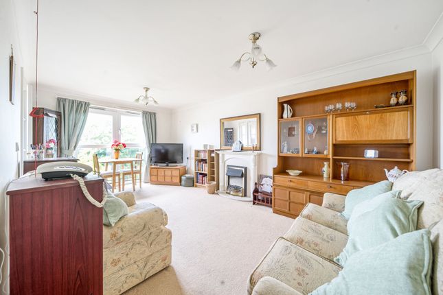 Flat 37, Westfield Court Old Winton Road, Andover photo 3