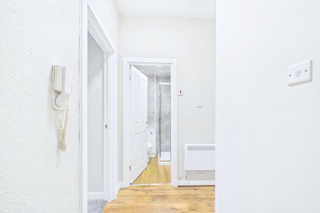 3/3 12 Earl Street, Glasgow photo 2