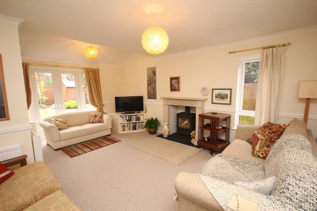 3, Fouracres, Letchworth Garden City photo 2