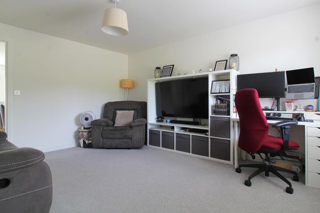 22, Saxon Way, Buckden photo 4
