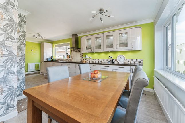 12, Elwyndene Road, March photo 4