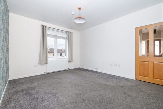76, Glenmarkie Terrace, Dundee photo 2