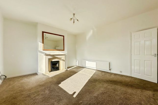 1, Crabtree Avenue, Rossendale photo 3