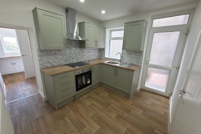 2 Clarence Street, Aberdare photo 2