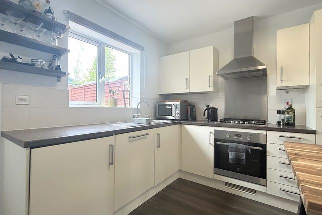 61, Selkirk Drive, Milton Keynes photo 3