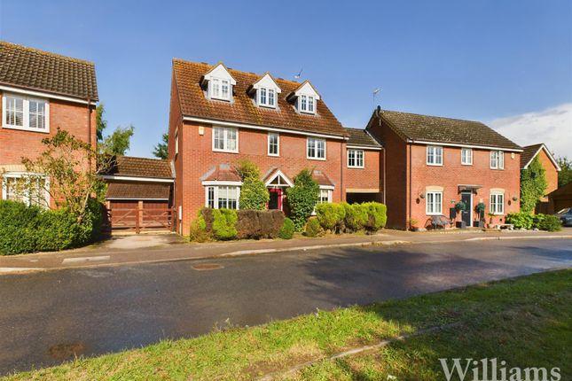 Thumbnail Detached house for sale in Sandstone Close, Calvert, Buckingham