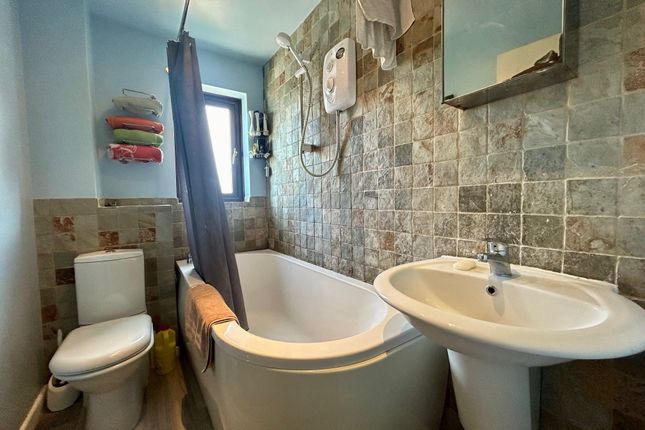 6, Smithfield Drive, SALTASH photo 5