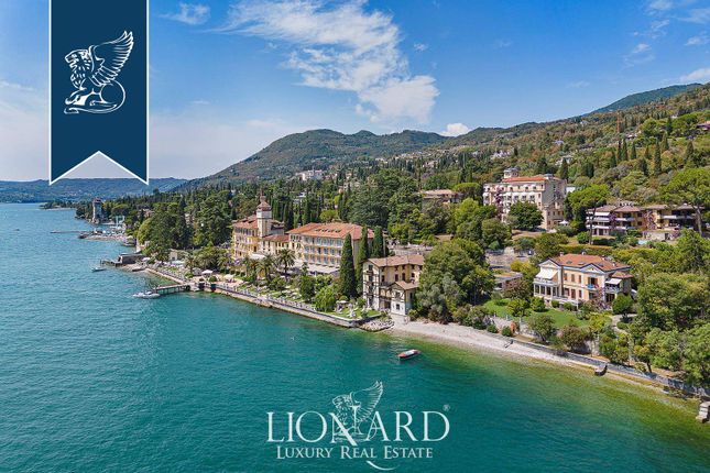 Apartment for sale in Gardone Riviera, Brescia, Lombardia