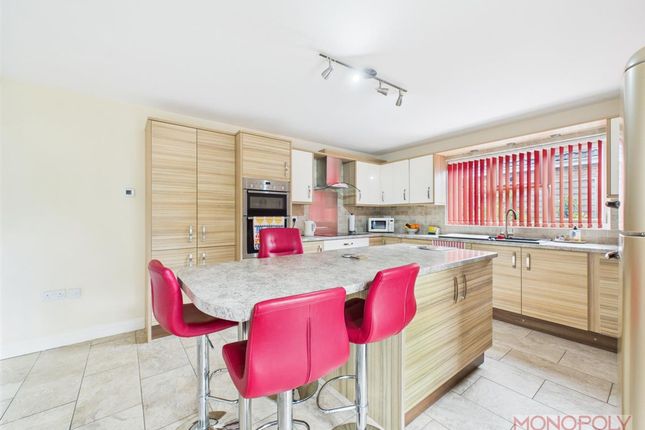 25 Caer Haf, Wrexham photo 3