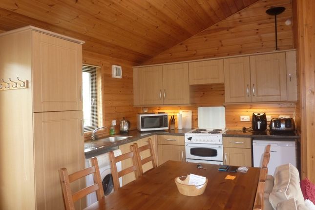 14 Kyles of Bute Lodges, Kames, Tighnabruaich, Argyll, Kames photo 4
