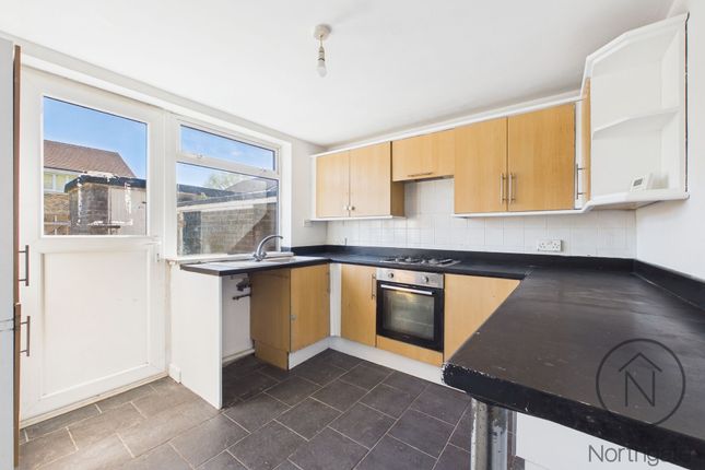 190 Rowan Place, Newton Aycliffe photo 3