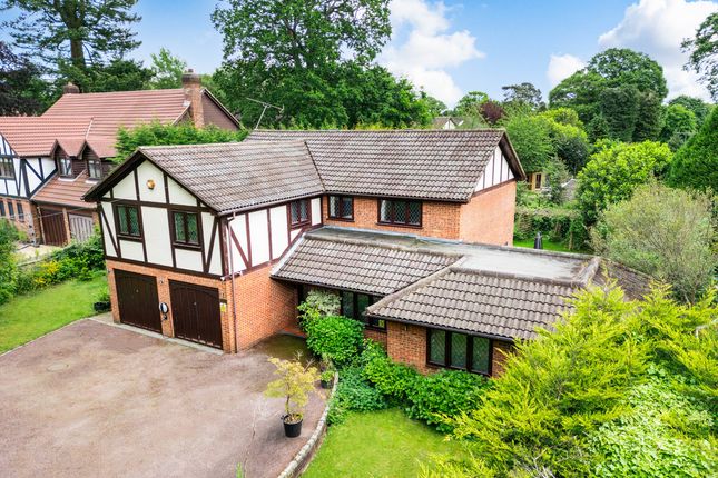 Thumbnail Detached house for sale in Warren Lodge Drive, Tadworth