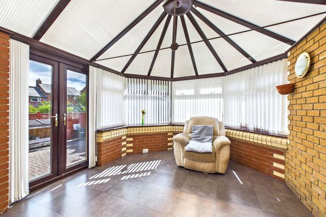 14, Wesley Gardens, Consett photo 4