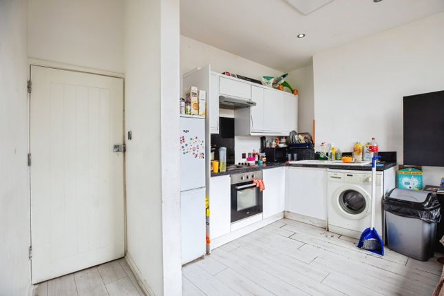141b, High Street, London photo 3